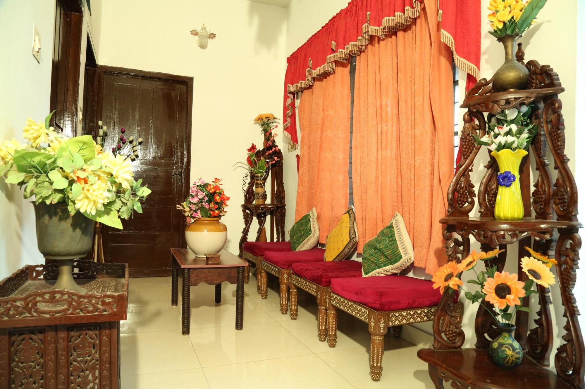 Dreamcatcher Residency Kochi Exterior foto